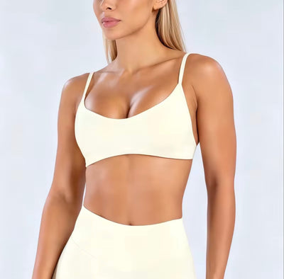 Seamless Scoop Neck Bra