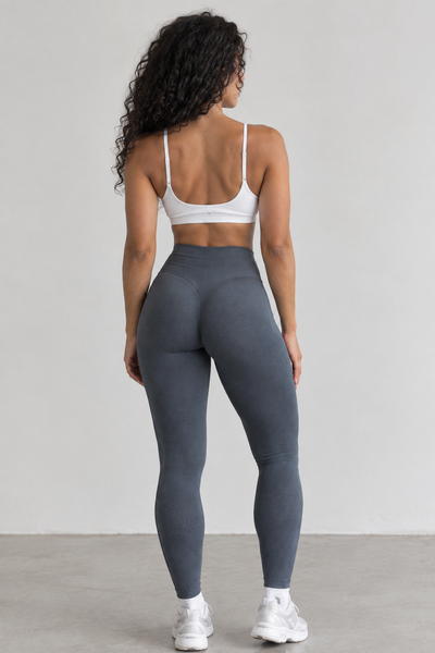 Seamless Scoop Neck Bra