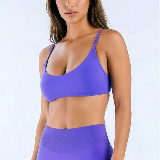 Seamless Scoop Neck Bra