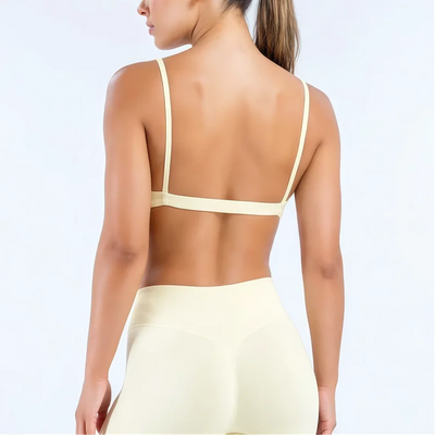 Seamless Scoop Neck Bra