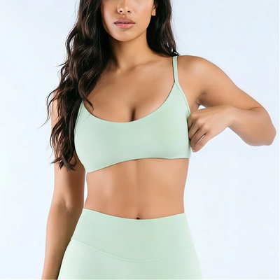 Seamless Scoop Neck Bra